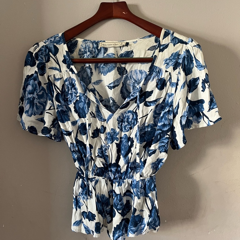 Abercrombie Short sleeve shirt